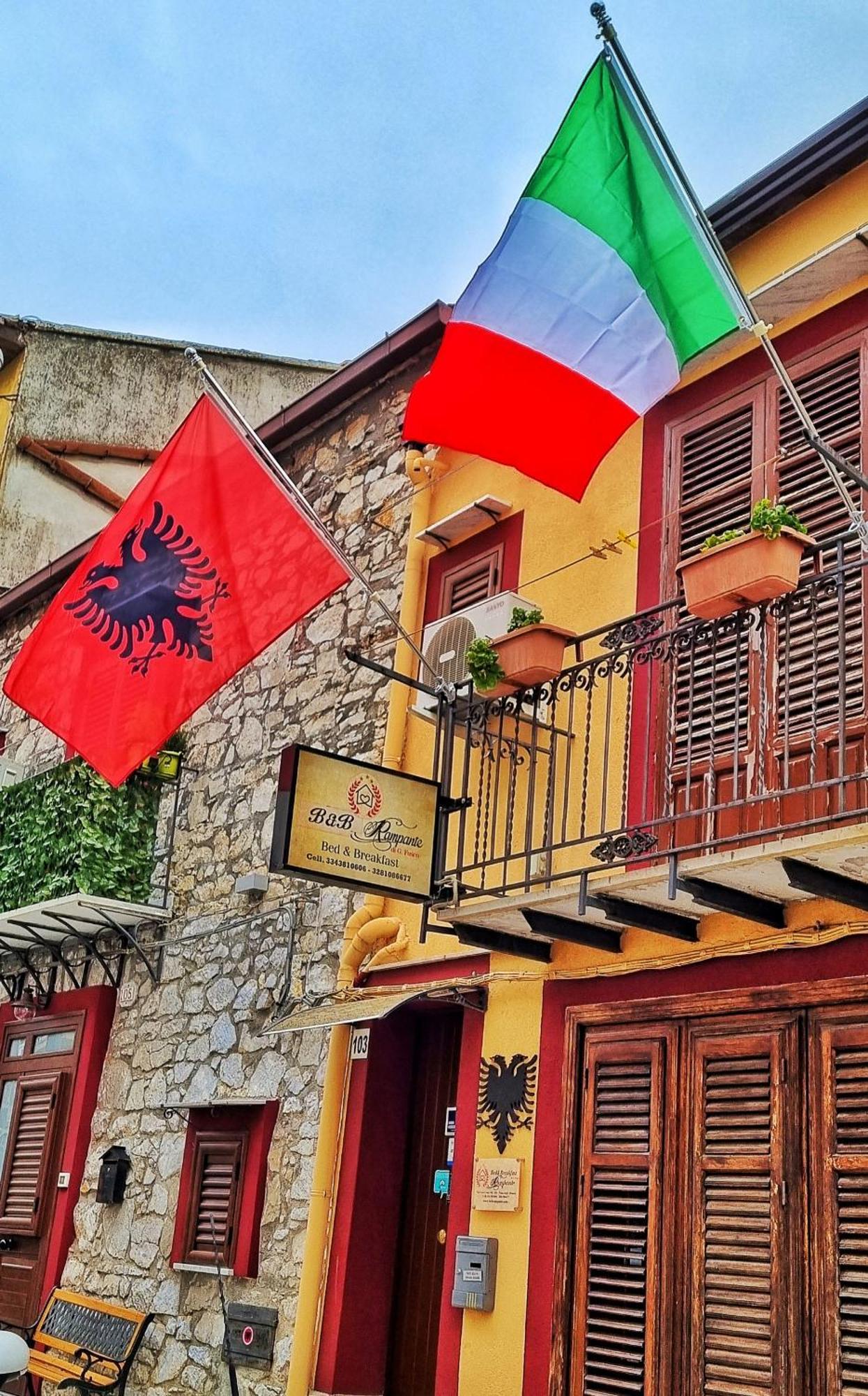 B&B Rampante Piana Degli Albanesi Ngoại thất bức ảnh